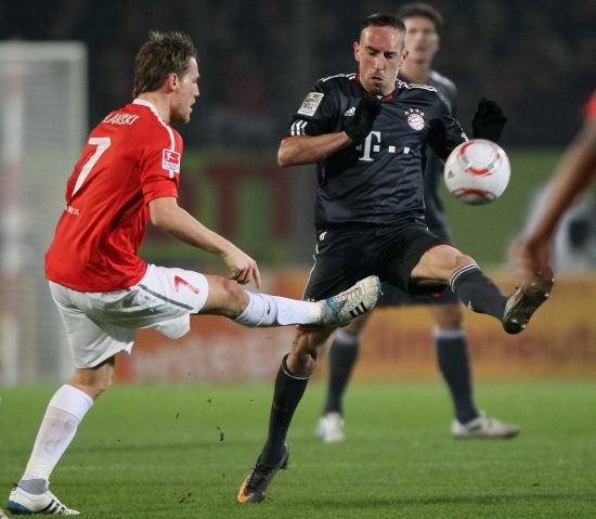 表现更让他 表现更让他